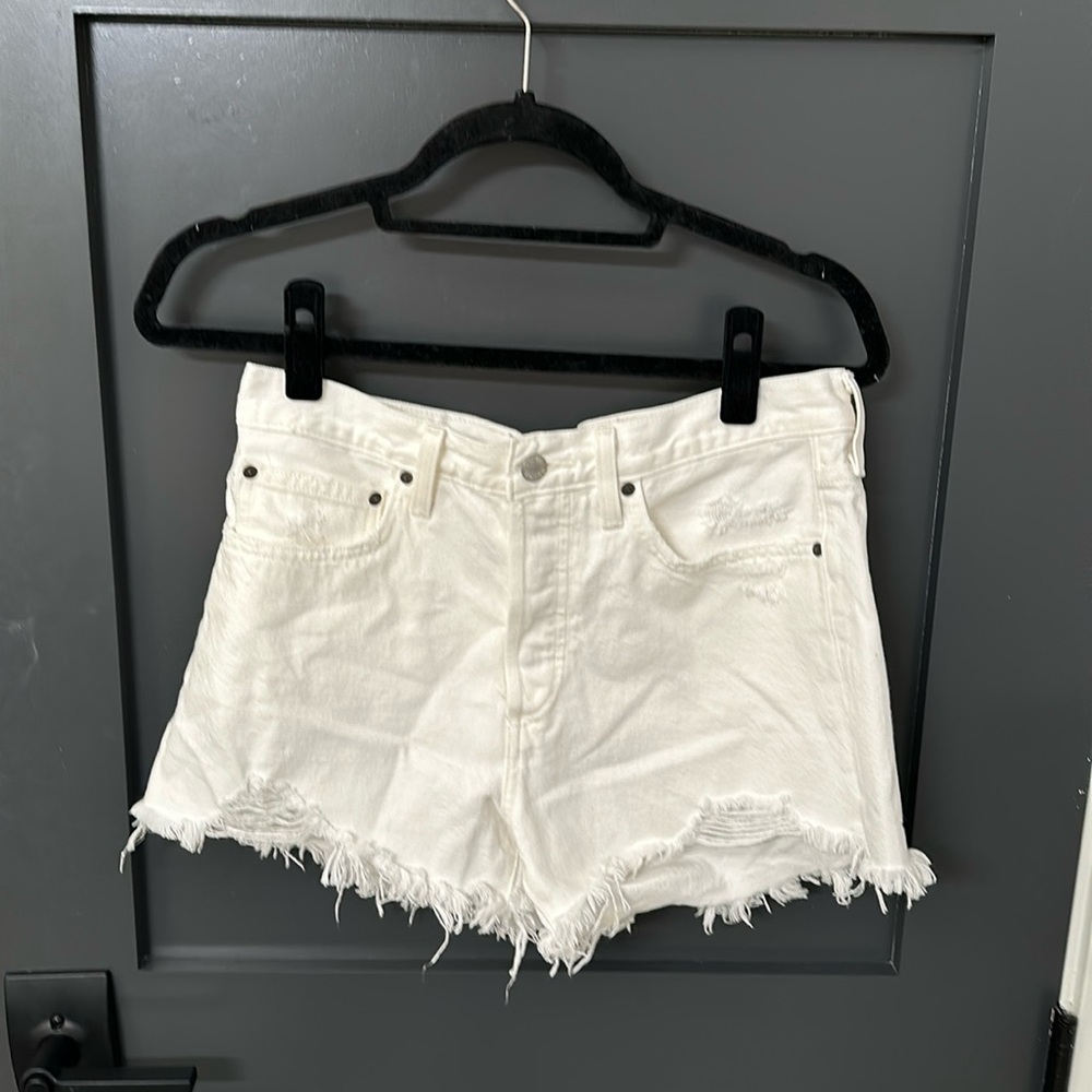 White Denim Forum Ex Boyfriend Short
